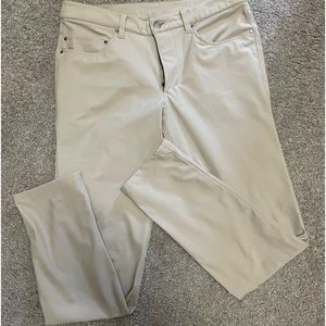 Mens Lululemon Commission Slim Pants. Size 31 waist and 29” inseam.